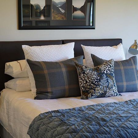 Mt Rosa Lodge Boutique Vineyard Accommodation Wanaka Exterior foto