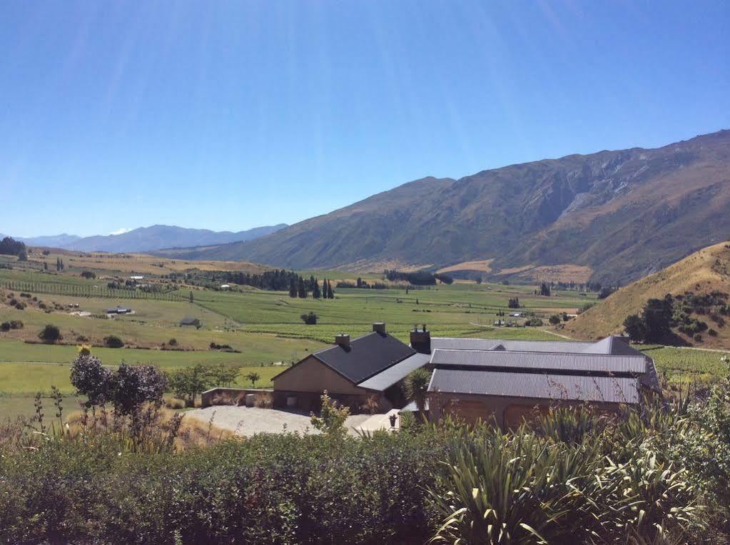Mt Rosa Lodge Boutique Vineyard Accommodation Wanaka Exterior foto
